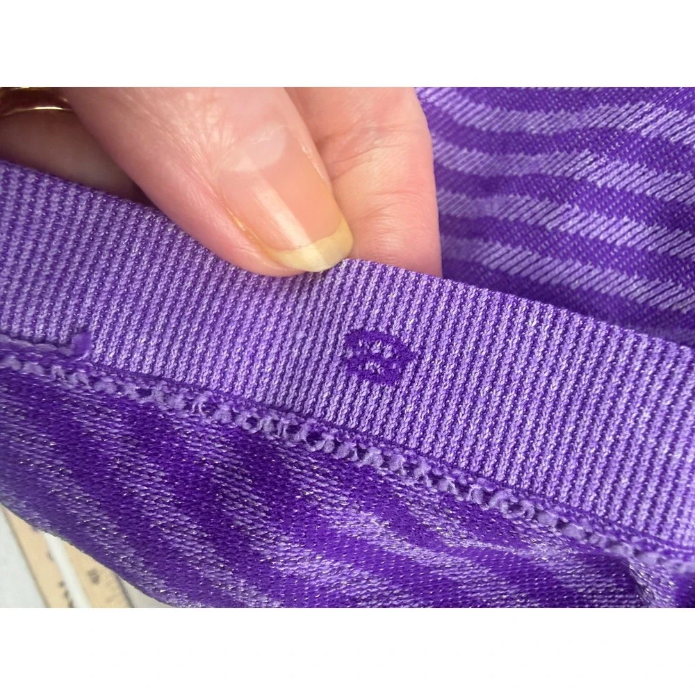 Lululemon Swiftly Tech Long Sleeve 2.0 Purple Camo Chevron Shirt Womens Size 8